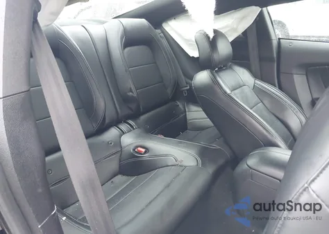 2021 Ford Mustang Ecoboost Premium Fastback z USA, uszkodzony, nr VIN 1FA6P8TH3M5153623